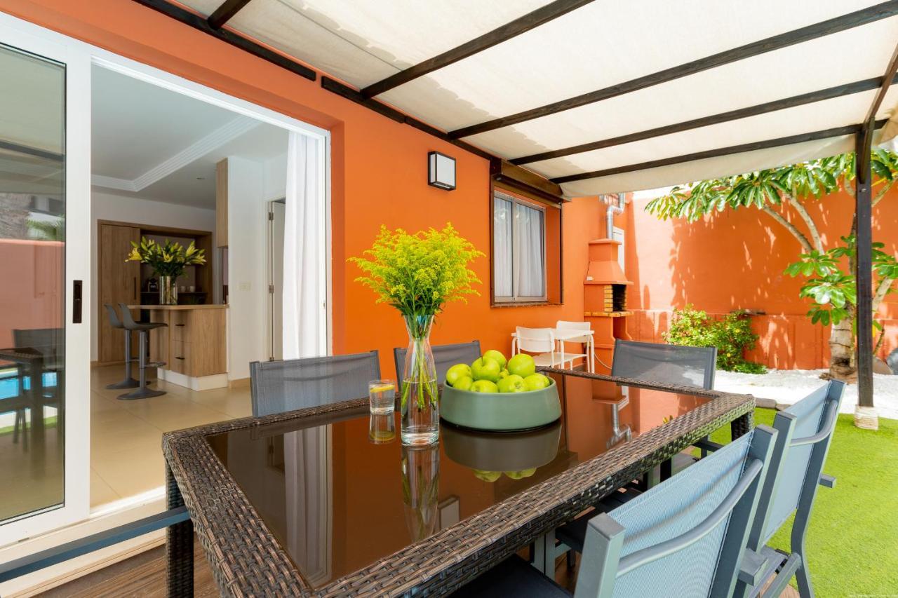 Villa With A Private Swimming Pool Callao Salvaje Luaran gambar